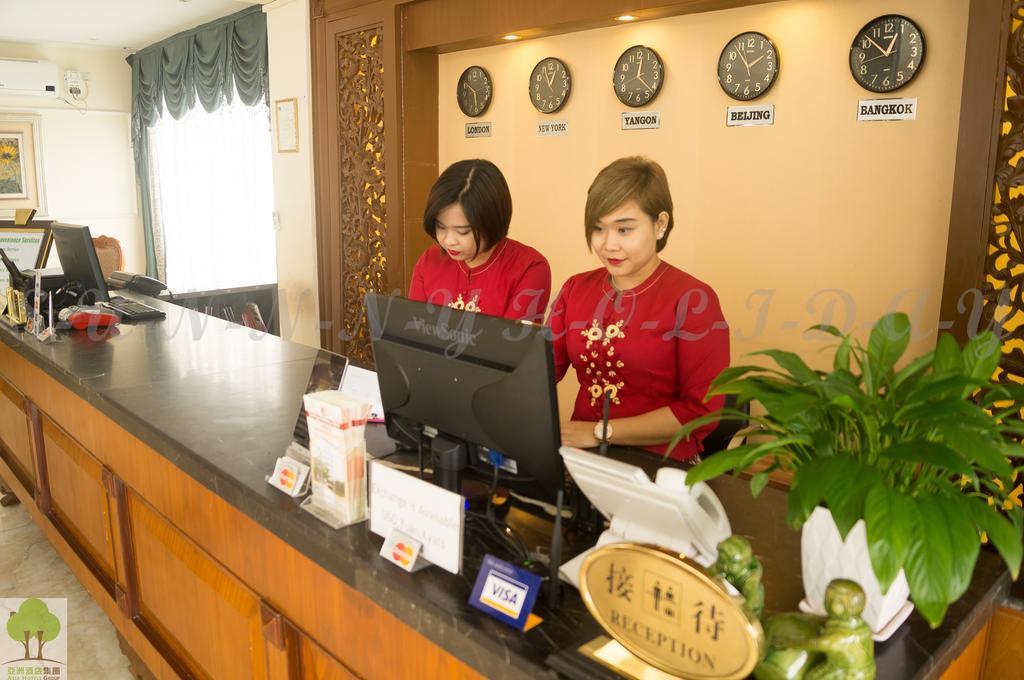 Sunny Holiday Hotel Gyogon Buitenkant foto