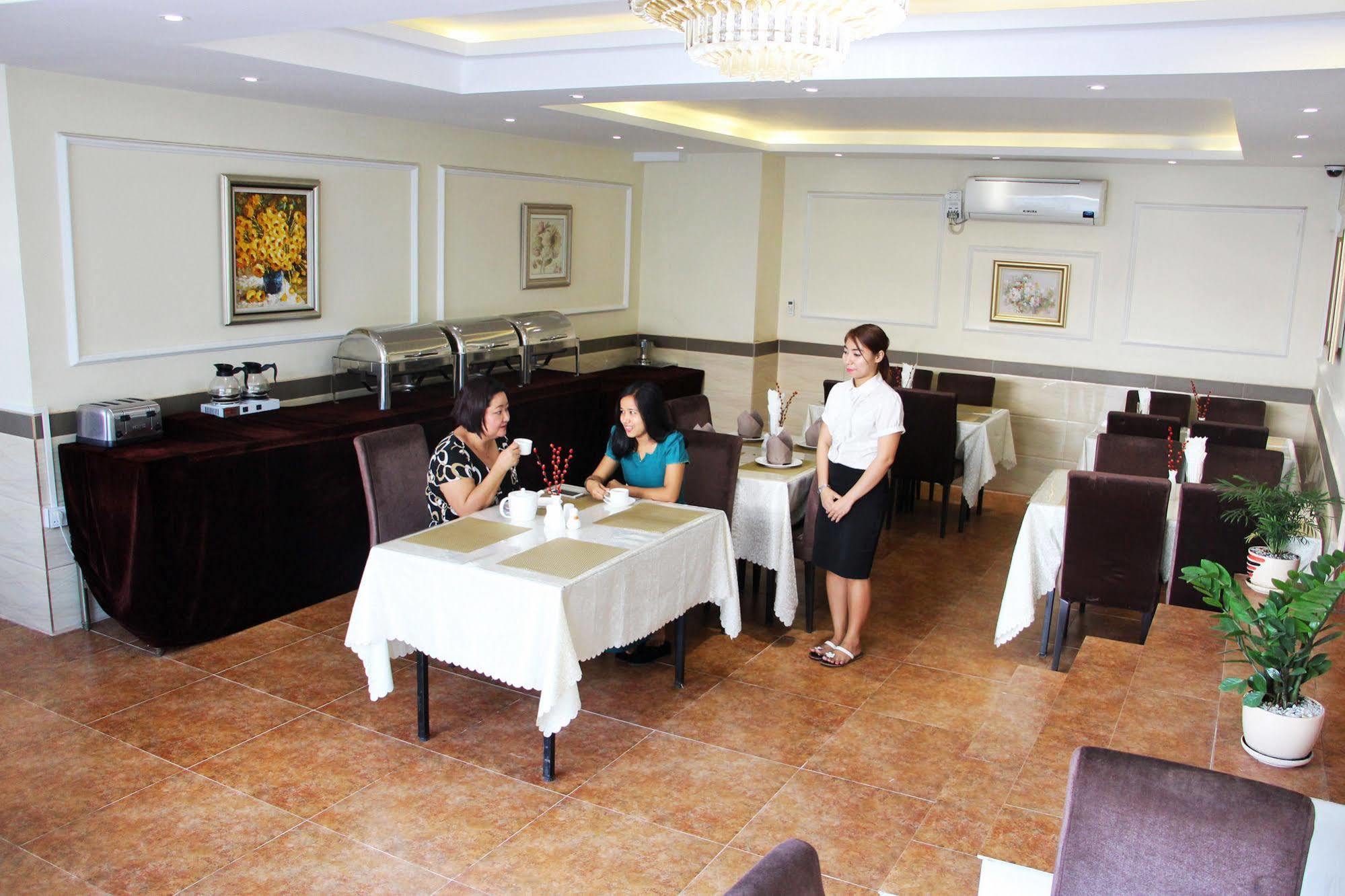 Sunny Holiday Hotel Gyogon Buitenkant foto