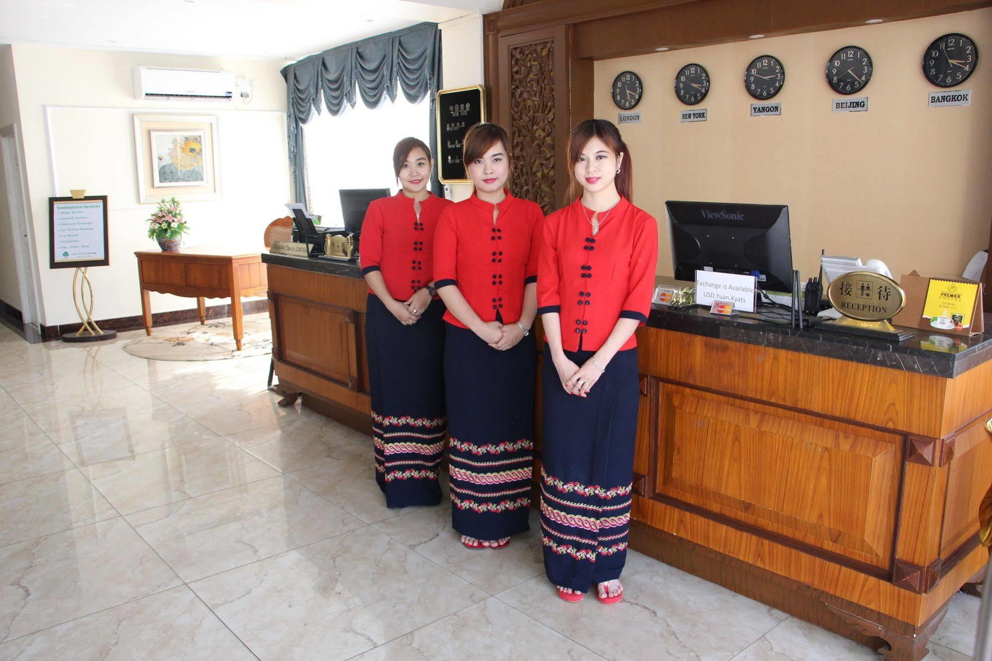 Sunny Holiday Hotel Gyogon Buitenkant foto